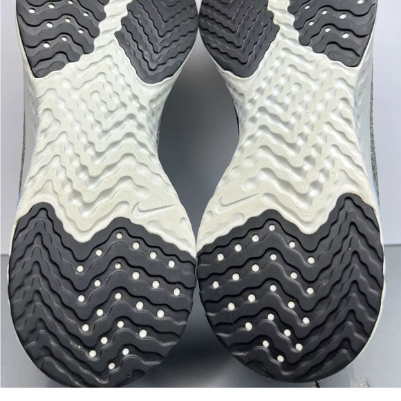 Nike Odyssey React Womens AO9820-008 Size 9.5M Dark Stucco/Blu Worn 1X! Like NU! - Picture 14 of 16